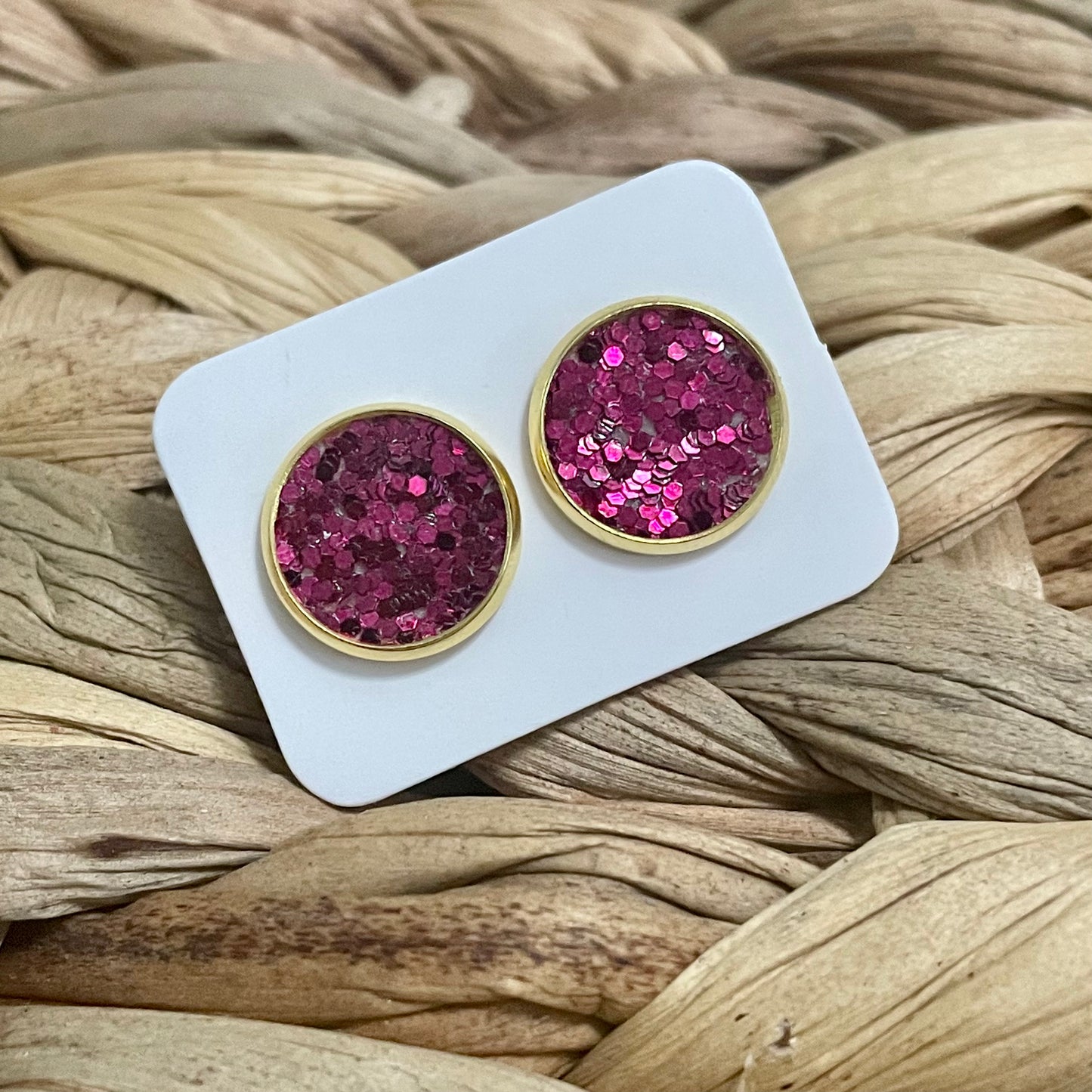 Magenta Glitter w/ Gold Setting Studs