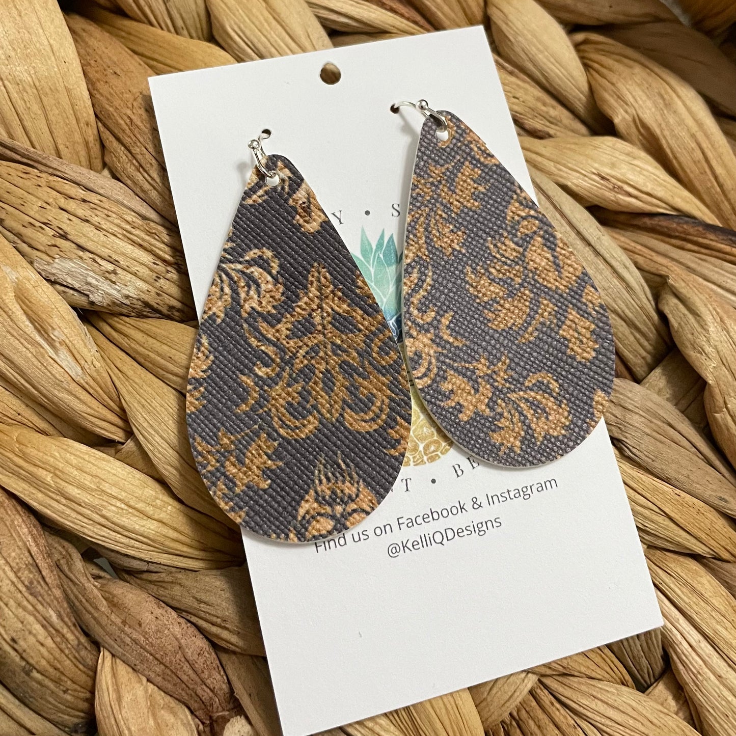 Gray and Gold - Becki