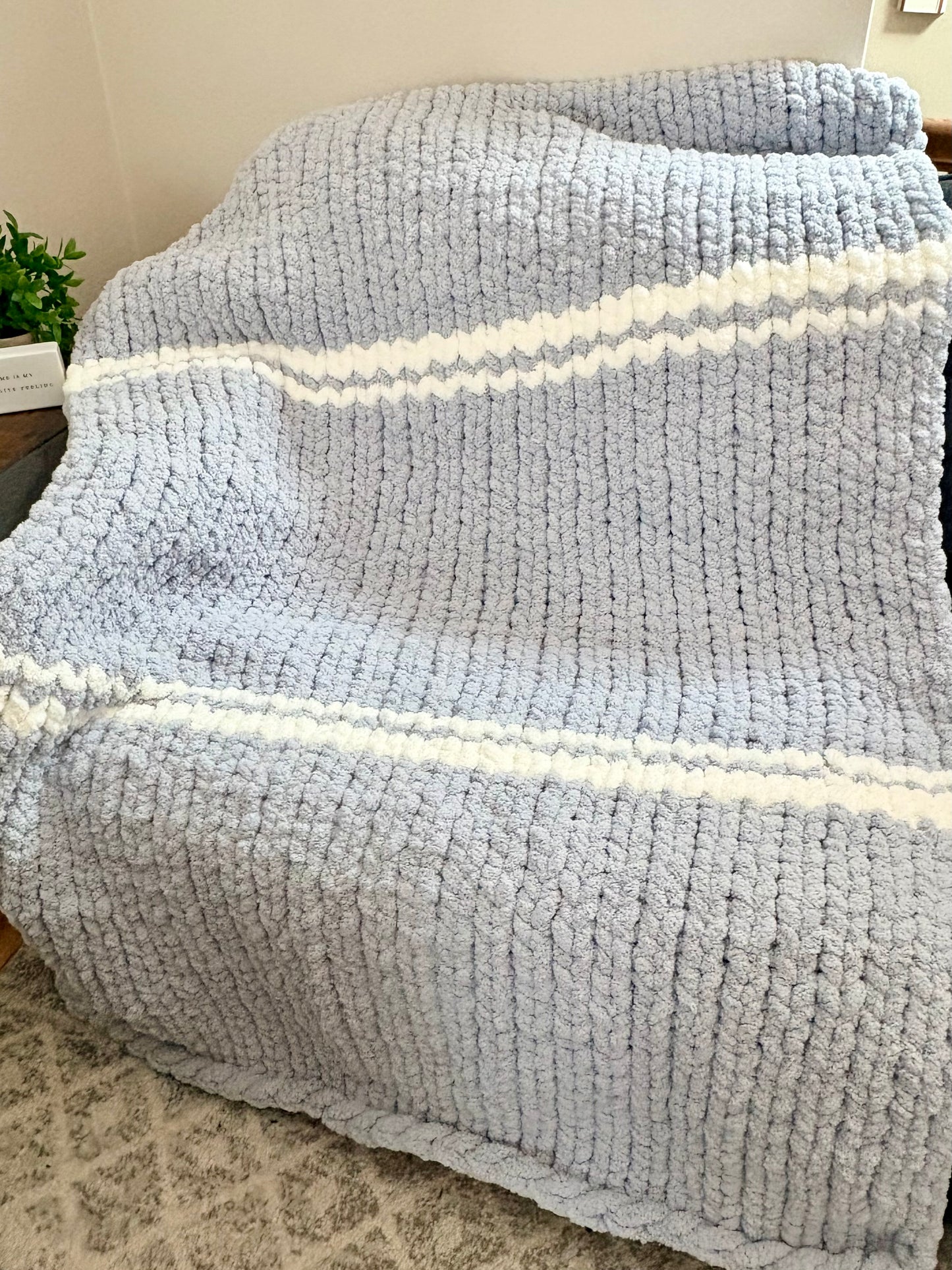 Ice Blue & Cream Chunky Throw Blanket (RTS)