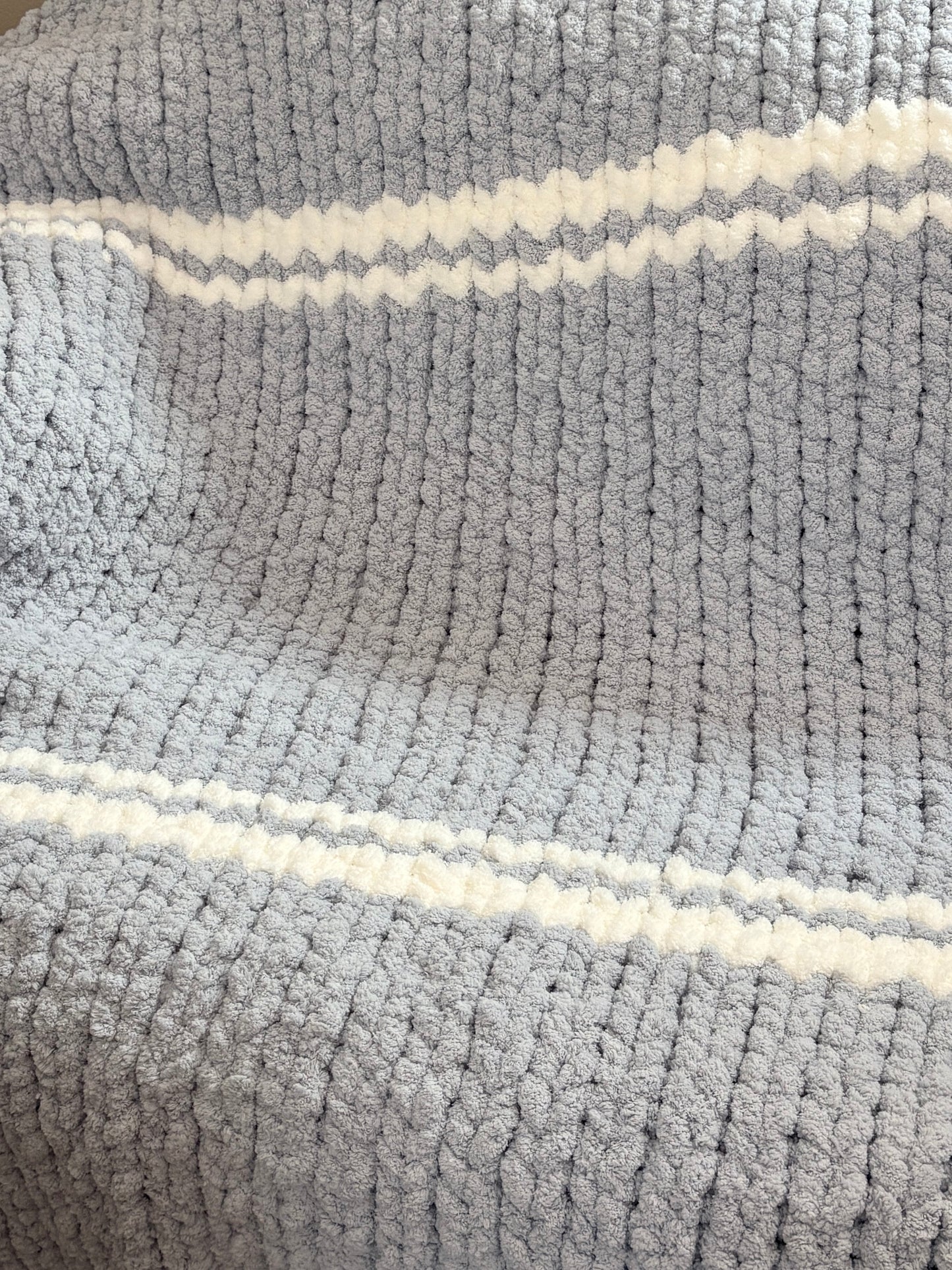 Ice Blue & Cream Chunky Throw Blanket (RTS)
