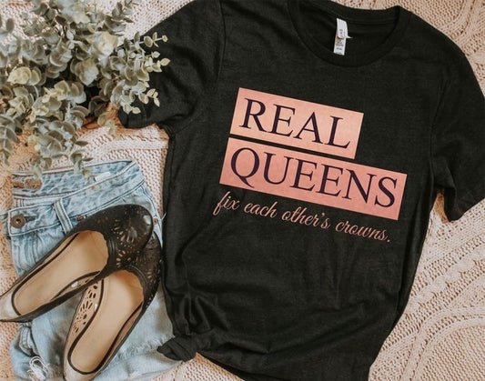 Real Queens fix each other’s crowns